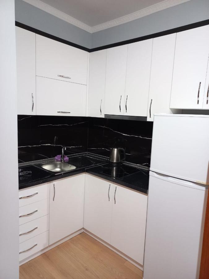 Vlorë Lungomare Apartament Sea View מראה חיצוני תמונה