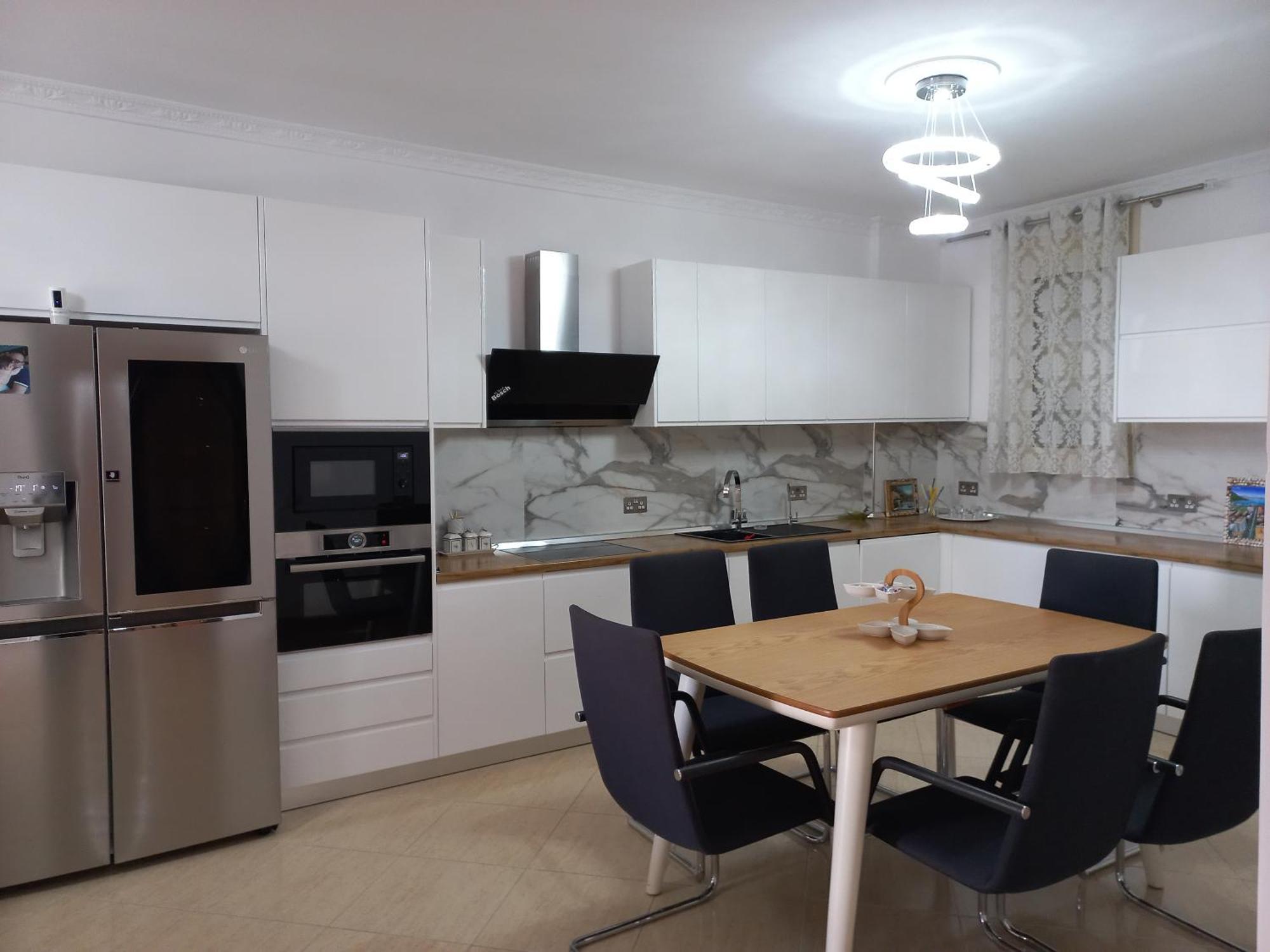 Vlorë Lungomare Apartament Sea View מראה חיצוני תמונה