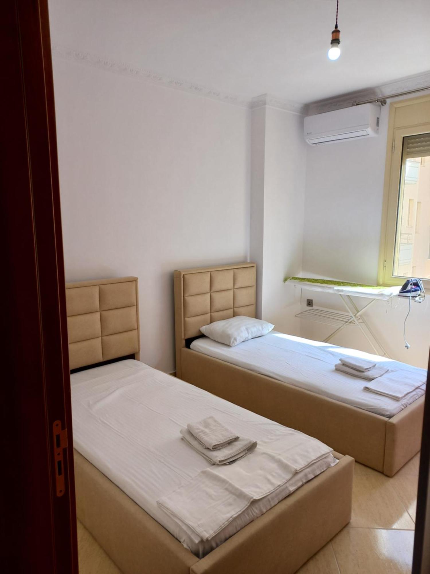 Vlorë Lungomare Apartament Sea View מראה חיצוני תמונה